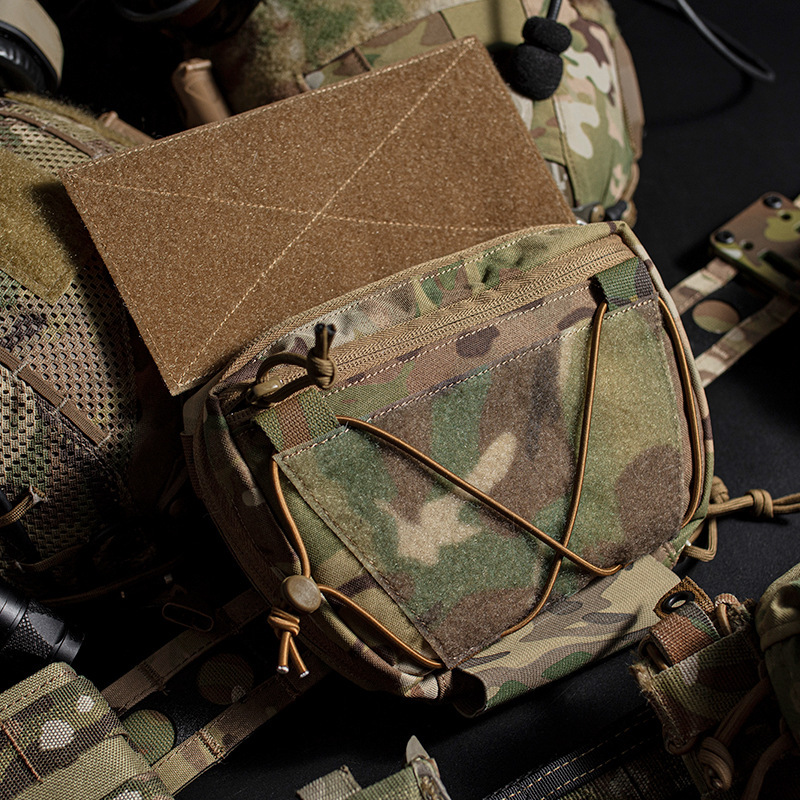 Hunting And Outdoor Stores - Outdoor hunting vest with front lower